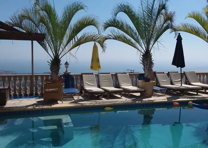 Panoramic Seaview Zeus * Paphos