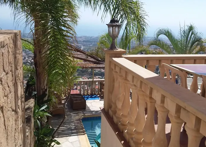 Panoramic Seaview Zeus Villa *